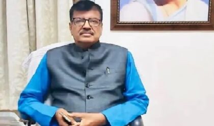 “স্বার্থান্বেষীরাই দলকে ডুবিয়েছে!” তৃণমূলের ভরাডুবির পর বিস্ফোরক রবীন্দ্রনাথ ঘোষ, নিশানায় কারা?