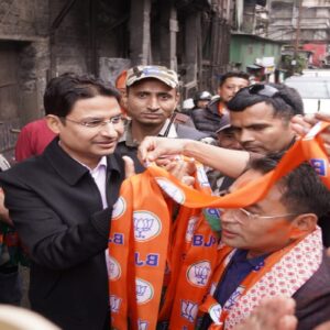 পুরসভার গোপন নথি কি তবে গায়েব হচ্ছে? পাহাড় উত্তপ্ত হতেই মুখ্যসচিবকে জরুরি চিঠি রাজু বিস্তার! পুরসভার গোপন নথি কি তবে গায়েব হচ্ছে? পাহাড় উত্তপ্ত হতেই মুখ্যসচিবকে জরুরি চিঠি রাজু বিস্তার!