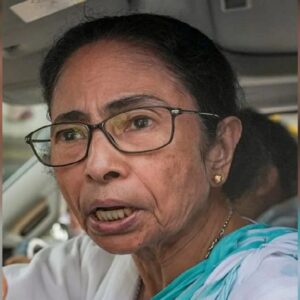 মমতা ইস্তফা না দিলে কি বাংলায় জারি হবে রাষ্ট্রপতির শাসন? অবসরপ্রাপ্ত প্রধান বিচারপতির মন্তব্যে তোলপাড়! মমতা ইস্তফা না দিলে কি বাংলায় জারি হবে রাষ্ট্রপতির শাসন? অবসরপ্রাপ্ত প্রধান বিচারপতির মন্তব্যে তোলপাড়!