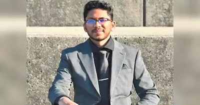 আমেরিকায় স্বপ্নের অপমৃত্যু: মরিয়া চেষ্টাতেও মিলল না চাকরি, বিদেশের মাটিতেই চরম পথ বেছে নিলেন ভারতীয় ছাত্র!