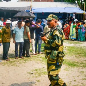 গেরুয়া দুর্গ কি অটুট থাকবে? নাকি চা-বাগানে এবার ঘাসফুলের ঝোড়ো ব্যাটিং! আলিপুরদুয়ারের ৫ আসনে কার পাল্লা ভারী?