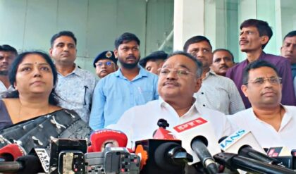 ২৫-এ বৈশাখেই কি বঙ্গে মহাপ্রলয়? নবান্নের দোরগোড়ায় দাঁড়িয়ে বড় ঘোষণা শমীকের!