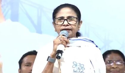 “নির্বাচন মানি না!” হার স্বীকারের আগেই সুপ্রিম কোর্টে যাচ্ছেন মমতা? ২৫-এ বৈশাখ নিয়ে এল বিশেষ নির্দেশ