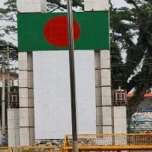পদ্ম ঝড়ে কাঁপছে ঢাকা! বাংলা জয়ের পর ‘পুশব্যাক’ নিয়ে বাংলাদেশের হুঁশিয়ারি, কড়া জবাব দিল ভারত