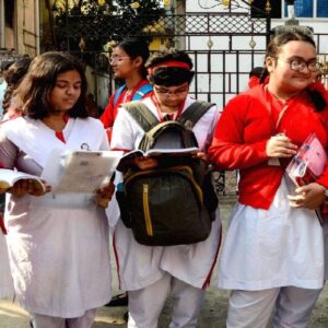 মাধ্যমিক পরীক্ষার্থীদের অপেক্ষার অবসান! আগামীকালই কি ভাগ্যনির্ধারণ? জেনে নিন রেজাল্ট দেখার সবচেয়ে সহজ উপায়