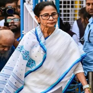 গণনার আগে রণক্ষেত্র হওয়ার ভয়? কলকাতার ৭ জায়গায় জারি ১৬৩ ধারা! ইভিএম ঘিরে চরম উত্তেজনা