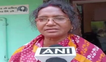 পানিরহাটিতে ভয়াবহ বোমা বিস্ফোরণ! রক্তক্ষয়ী কাণ্ডের নেপথ্যে আসলে কে? বিস্ফোরক তথ্য ফাঁস করলেন রত্না দেবনাথ