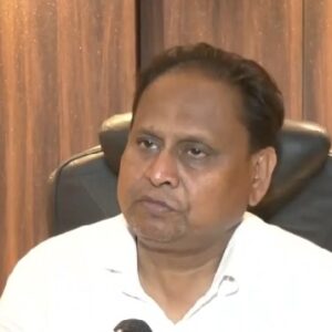 “আসল বিরোধী আমরাই!” শুভেন্দুর মুখ্যমন্ত্রী পদে সিলমোহর পড়তেই বিস্ফোরক হুমায়ুন কবীর