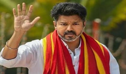 বিজয়-ঝড়ে লণ্ডভণ্ড দ্রাবিড় দুর্গ! শনিবারই কি তামিলনাড়ুর কুর্সিতে ‘থালাপতি’? উত্তেজনা তুঙ্গে