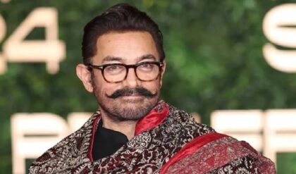 “আমি যদি মারা যাই…” মাঝ আকাশে মৃত্যুর ভয়ে কাকে চিঠি লিখতেন আমির খান? ফাঁস হলো অজানা রহস্য!