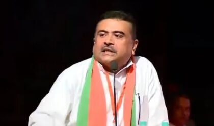 ‘বালি-কয়লা মাফিয়াদের দিন শেষ!’ বীরভূমের জেলাশাসককে সরাসরি ডেডলাইন শুভেন্দুর, কাঁপছে লালমাটির চোরাকারবারিরা