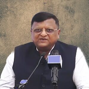 সিইও থেকে সোজা মুখ্যসচিব! নবান্নের মসনদে এবার বড় চমক মনোজ কুমার আগরওয়াল সিইও থেকে সোজা মুখ্যসচিব! নবান্নের মসনদে এবার বড় চমক মনোজ কুমার আগরওয়াল