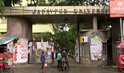 গণনার দিন কি ‘অচল’ থাকবে যাদবপুর? হঠাৎ ক্লাস বাতিলের সিদ্ধান্তে শোরগোল ক্যাম্পাসে!