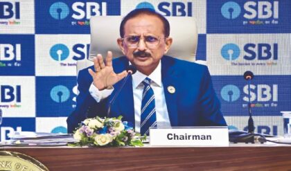 SBI Recruitment: ব্যাঙ্কে চাকরির সুবর্ণ সুযোগ! ৪০০০ পদে নিয়োগের ঘোষণা স্টেট ব্যাঙ্কের, কারা আবেদন করতে পারবেন?