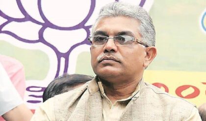 ‘সীমা ছাড়াবেন না, পরিণাম ভয়ংকর হবে!’ ভরা সভায় মেজাজ হারিয়ে চরম হুঁশিয়ারি দিলীপ ঘোষের