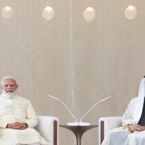 পশ্চিম এশিয়ার যুদ্ধের মাঝেই মোদীর ‘মাস্টারস্ট্রোক’! ভারতের জ্বালানি নিরাপত্তা নিশ্চিত করতে আরব আমিরশাহীর সঙ্গে মহা-চুক্তি