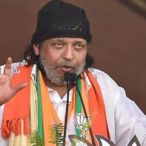 “ওঁর চেয়ে ভালো মুখ্যমন্ত্রী আর হয় না!” শপথের পরেই মিঠুনের দরবারে শুভেন্দু, ‘মহাগুরু’র গ্যারান্টির নেপথ্যে কী গল্প? “ওঁর চেয়ে ভালো মুখ্যমন্ত্রী আর হয় না!” শপথের পরেই মিঠুনের দরবারে শুভেন্দু, ‘মহাগুরু’র গ্যারান্টির নেপথ্যে কী গল্প?