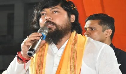 “ফাইল খুলতেই বেরোলো তৃণমূলের মেগা কেলেঙ্কারি!” উত্তরবঙ্গ কাঁপিয়ে চরম বোমা ফাটালেন নিশীথ প্রামাণিক