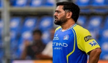 শতভাগ ফিট ধোনি, তাও কেন নামছেন না মাঠে? সিএসকে ড্রেসিংরুমের গোপন সত্য ফাঁস হতেই তোলপাড় ক্রিকেটবিশ্ব!