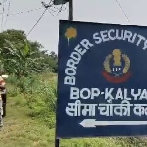 ‘রাতের অন্ধকারে পালান, নইলে সাড়ে সর্বনাশ!’ সীমান্ত গ্রামে গিয়ে অনুপ্রবেশকারীদের হাড়হিম করা হুঁশিয়ারি নতুন খাদ্যমন্ত্রীর ‘রাতের অন্ধকারে পালান, নইলে সাড়ে সর্বনাশ!’ সীমান্ত গ্রামে গিয়ে অনুপ্রবেশকারীদের হাড়হিম করা হুঁশিয়ারি নতুন খাদ্যমন্ত্রীর
