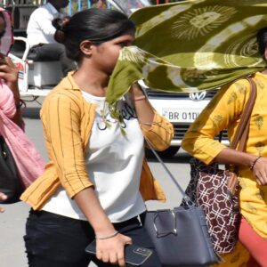 দিল্লিতে পারদ ছুঁল ৪৫ ডিগ্রি! আগামী ৩ দিনের জন্য জারি হলো হাই অ্যালার্ট, কী ঘটতে চলেছে রাজধানী জুড়েই?