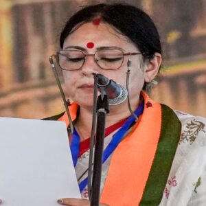 ইমাম-পুরোহিতদের ভাতায় কোপ? বাংলায় সব ধরনের ধর্মীয় অনুদান কি এবার বন্ধের মুখে?