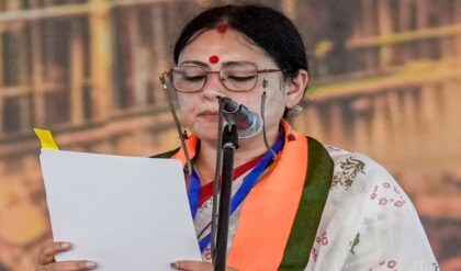 ইমাম-পুরোহিতদের ভাতায় কোপ? বাংলায় সব ধরনের ধর্মীয় অনুদান কি এবার বন্ধের মুখে?