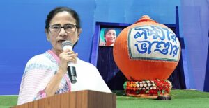 ‘লক্ষ্মীর ভাণ্ডার’ কেন বাঁচাতে পারল না মমতাকে? কেন হাত ছাড়লেন বাংলার মেয়েরা?