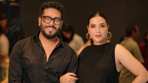 “রাজকে কাদা-বৃষ্টি ও ‘চোর’ স্লোগান!”-স্বামী অপমানে ফুঁসছেন শুভশ্রী, দিলেন জবাব