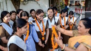 “মাধ্যমিক পরীক্ষার্থীদের জন্য সুখবর!”-জেনেনিন কখন হাতে পাবেন অরিজিনাল মার্কশিট?