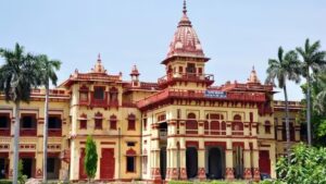 “মাসিক বেতন ৫৫ হাজার পর্যন্ত”-BHU-তে বিশ্ববিদ্যালয়ে শিক্ষক নিয়োগের বিশাল সুযোগ!