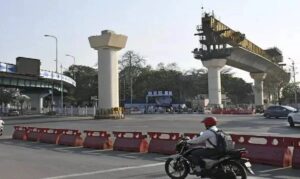চিংড়িঘাটা নিয়ে চূড়ান্ত অ্যাকশন! ১২০ ঘণ্টা যান নিয়ন্ত্রণ, অফিস টাইমে বেরোনোর আগে সাবধান