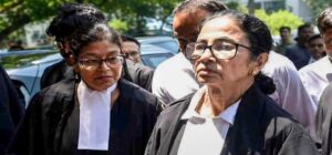 ‘এটা ইউপি নয়!’ মমতার পাল্টা চালে কি ব্যাকফুটে শুভেন্দু? বার কাউন্সিলে রিপোর্ট তলব ঘিরে চরম উত্তেজনা।