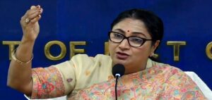 মোদীর আহ্বানে দিল্লির বড় পদক্ষেপ, সপ্তাহে ২ দিন WFH, বদলে গেল অফিসের সময়ও!