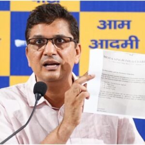 “সরকার কী লুকাচ্ছে?” ৩ বছরের শিশুর ওপর নৃশংসতার পর স্কুল কর্তৃপক্ষকে বাঁচানোর মরিয়া চেষ্টা!