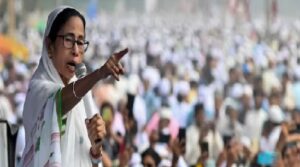 ইদের মঞ্চে মমতার ‘গন্দা ধর্ম’ মন্তব্য, প্রাক্তন মুখ্যমন্ত্রীর বিরুদ্ধে FIR দায়েরের আবেদন