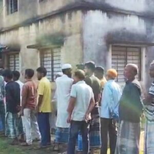 সকাল থেকেই বুথে লম্বা লাইন, ডায়মন্ড হারবার ও মগরাহাটে পুনর্নির্বাচনে কত শতাংশ ভোট পড়ল?