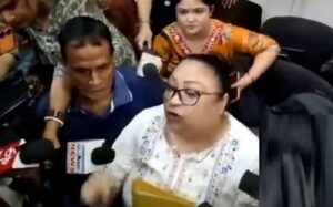 বিজেপি সরকার আসতেই বদল টলিপাড়ায়? ইম্পার সভাপতির চেয়ার নিয়ে চরম নাটকীয়তা