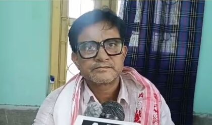 ইদের কোরবানি নিয়ে সিপিএমের অন্দরেই ভিন্ন সুর! কী বললেন বিধায়ক মুস্তাফিজুর? ইদের কোরবানি নিয়ে সিপিএমের অন্দরেই ভিন্ন সুর! কী বললেন বিধায়ক মুস্তাফিজুর?