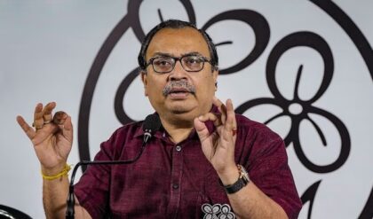 ‘আজীবন সমর্থক হয়েই থাকব’, পদ ছাড়লেও মোহনবাগানের প্রতি ভালোবাসা অটুট কুণাল ঘোষের