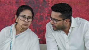 “মমতার পর এবার অভিষেক!”-একের পর এক মামলায় কোণঠাসা তৃণমূল নেতৃত্ব