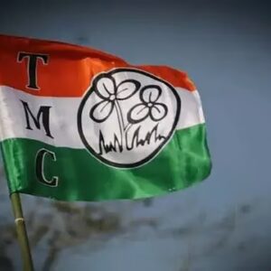 “আবাস যোজনা থেকে কবরস্থান”—সব টাকাতেই কাটমানি! TMC নেতাদের বাড়ি ঘেরাও গ্রামবাসীদের