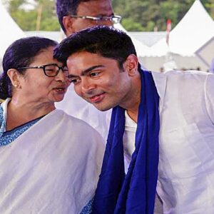 “TMC-দল কি কেবল এক সম্প্রদায়ের জন্য?”-প্রশ্ন তুললেন অভিজিৎ মজুমদার, দিলেন ইস্তফা