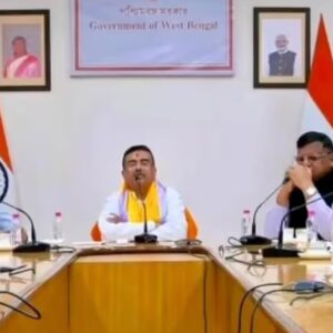 “পাহাড়ে ৩ লক্ষ কোটির প্যাকেজ!”-বিমল গুরুং-রোশন গিরিদের সঙ্গে নবান্নে বৈঠক শুভেন্দুর “পাহাড়ে ৩ লক্ষ কোটির প্যাকেজ!”-বিমল গুরুং-রোশন গিরিদের সঙ্গে নবান্নে বৈঠক শুভেন্দুর