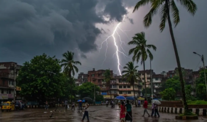 গরমে নাজেহাল দশা শেষ! আজ থেকেই কালবৈশাখীর তাণ্ডবে ভিজবে বাংলা? আবহাওয়া দপ্তরের বড় আপডেট গরমে নাজেহাল দশা শেষ! আজ থেকেই কালবৈশাখীর তাণ্ডবে ভিজবে বাংলা? আবহাওয়া দপ্তরের বড় আপডেট