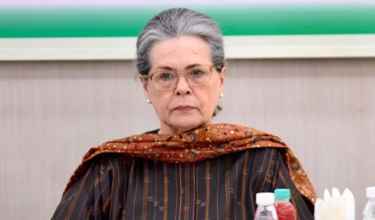 গুরুগ্রামের হাসপাতালে সোনিয়া গান্ধী! ভোটযুদ্ধের মাঝেই ফের কেন বিগড়ালো শারীরিক অবস্থা?