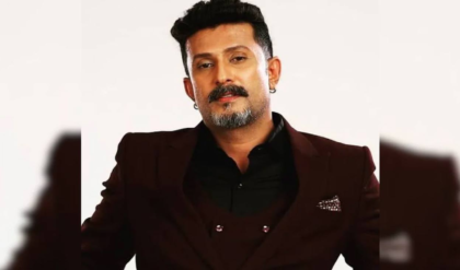 মাঝরাস্তায় থেমে গেল রূপালি সফর! ঘুমের ঘোরেই হার্ট অ্যাটাক, ৪৭ বছরেই চিরবিদায় নিলেন দিলীপ রাজ মাঝরাস্তায় থেমে গেল রূপালি সফর! ঘুমের ঘোরেই হার্ট অ্যাটাক, ৪৭ বছরেই চিরবিদায় নিলেন দিলীপ রাজ