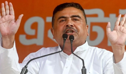 হিমন্ত বিশ্বশর্মা ‘বড় ভাই’, বাংলাতেও এবার ‘অসম মডেল’? গুয়াহাটিতে শপথ নিয়েই অনুপ্রবেশ রুখতে বড় ঘোষণা মুখ্যমন্ত্রী শুভেন্দুর হিমন্ত বিশ্বশর্মা ‘বড় ভাই’, বাংলাতেও এবার ‘অসম মডেল’? গুয়াহাটিতে শপথ নিয়েই অনুপ্রবেশ রুখতে বড় ঘোষণা মুখ্যমন্ত্রী শুভেন্দুর
