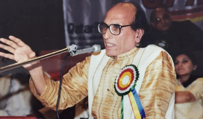প্রয়াত আধুনিক গজলের জাদুকর বশির বদর, শোকের ছায়া সাহিত্য জগতে প্রয়াত আধুনিক গজলের জাদুকর বশির বদর, শোকের ছায়া সাহিত্য জগতে