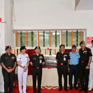 সেনার চিকিৎসায় নতুন দিশা, দিল্লির আর্মি হাসপাতালে অত্যাধুনিক ৩টি এমআরআই মেশিনের উদ্বোধন সেনার চিকিৎসায় নতুন দিশা, দিল্লির আর্মি হাসপাতালে অত্যাধুনিক ৩টি এমআরআই মেশিনের উদ্বোধন